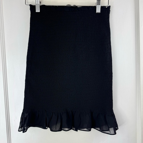 Aritzia Wilfred Ballad Smocked Ruffle Mini Skirt - Picture 4 of 7